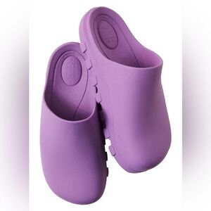 Free People Movement Half Time Clogs in Violet Size US 5/6 NWOT